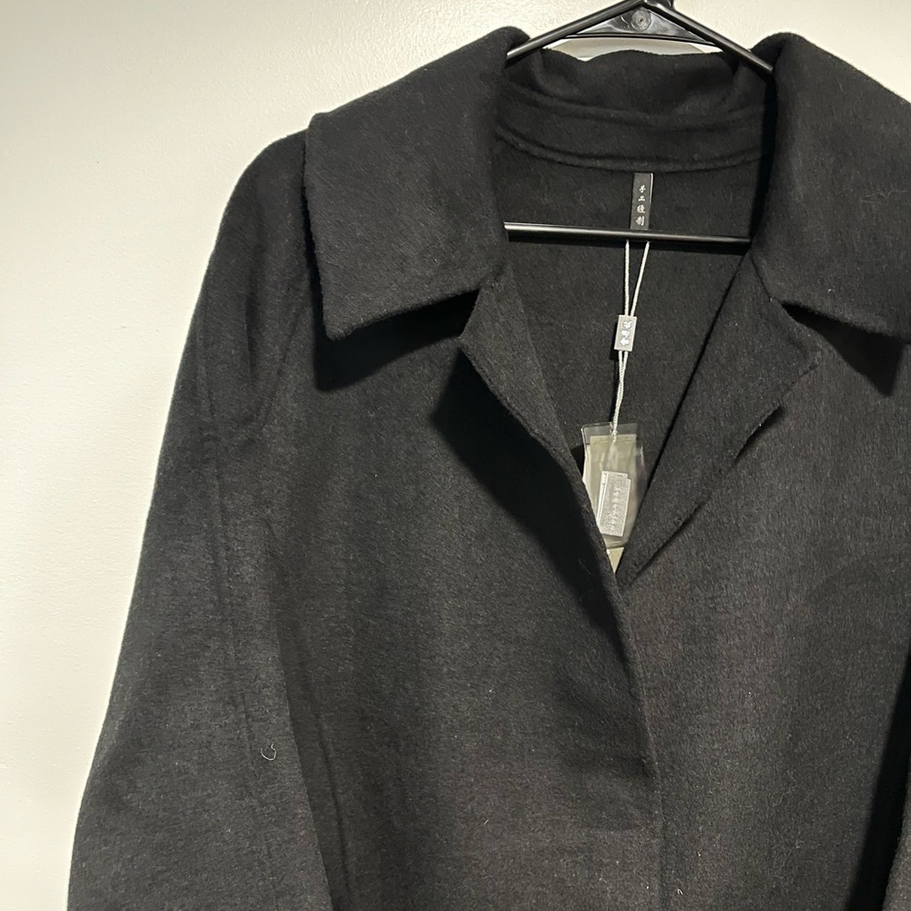 100% Wool Black Women's Coat - Picture 5 of 12